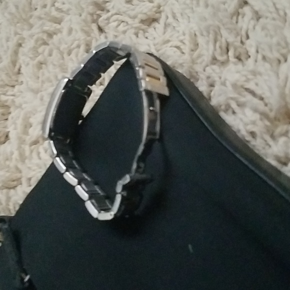 Watch - Picture 4 of 4